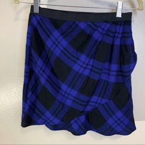 Gap Plaid Mini Skirt Black and Blue Y2K 90’s (2 Petite)
